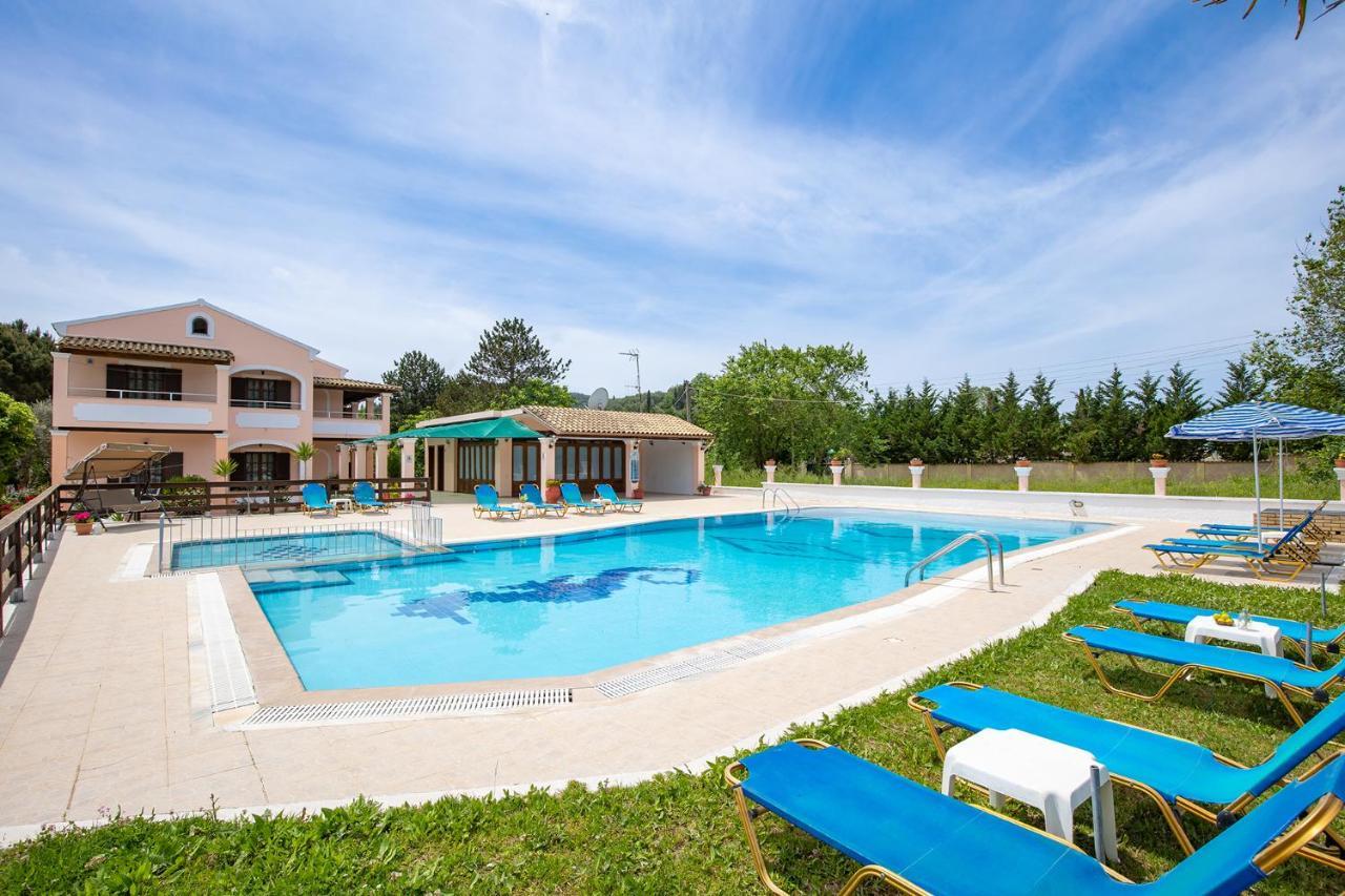 Nikos Pool Apartments - Upper Floor Sidari  Bagian luar foto