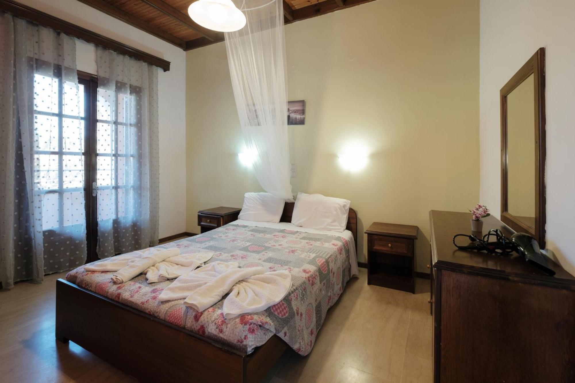 Nikos Pool Apartments - Upper Floor Sidari  Bagian luar foto